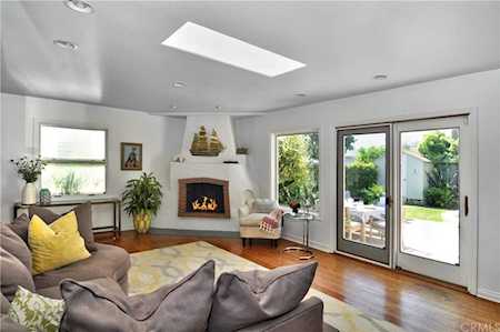 1500 Vivian Ln Newport Beach, CA 92660