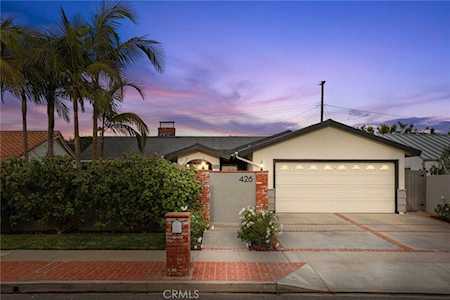 426 Lenwood Dr Costa Mesa, CA 92627