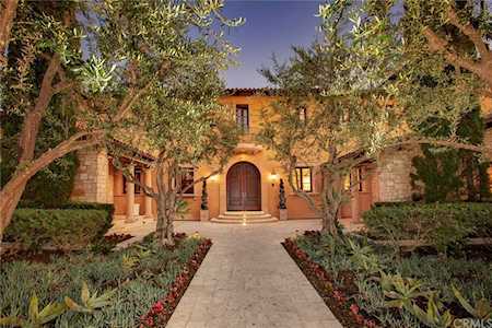 32 Boulder View Irvine, CA 92603
