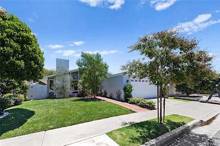 19462 Sierra Lago Rd Irvine, CA 92603