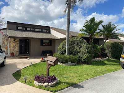 7848 E Beechfern Circle #39 Tamarac, FL 33321