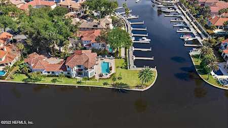 121 Annapolis Ln Ponte Vedra Beach, FL 32082