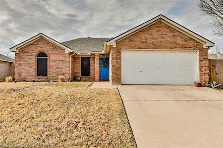 553 Cambridge Drive Saginaw, TX 76179