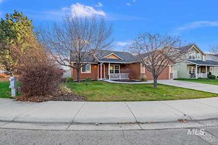 1515 E Mona Lisa Dr Meridian, ID 83642