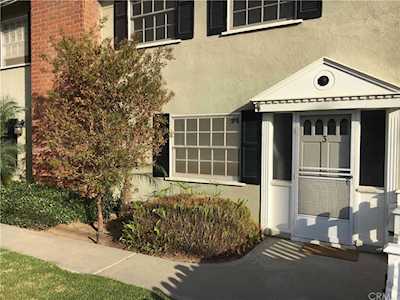 1798 Santa Ana Ave #3 Costa Mesa, CA 92627