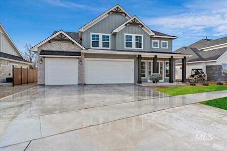 5281 W Polecat Street Eagle, ID 83616