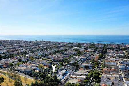 707 Jasmine Ave Corona Del Mar, CA 92625