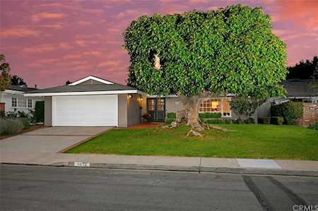 1512 Santanella Corona Del Mar, CA 92625