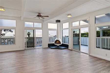 31913 9th Ave Laguna Beach, CA 92651