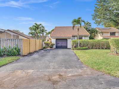 1335 NW 22nd Avenue Delray Beach, FL 33445