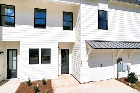 606 Cameron Ct Auburn, AL 36830