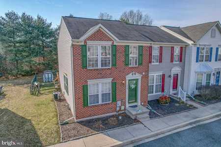216 Bridlewood Dr N Newark, DE 19702