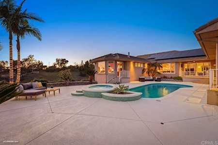 3199 Crystal Ct Escondido, CA 92025