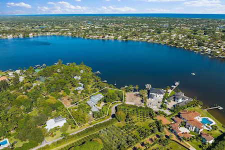 11 Bamboo Lane Jupiter, FL 33458