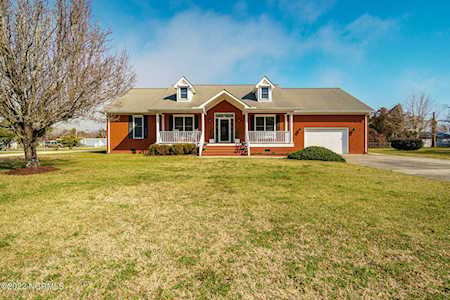 131 2nd Street Marshallberg, NC 28553