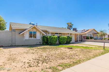 2027 W Aster Drive Phoenix, AZ 85029