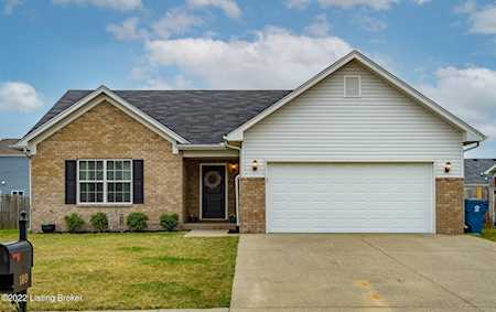 189 Mandarin Ct Shepherdsville, KY 40165