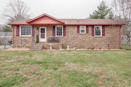 620 Drew St Smyrna, TN 37167