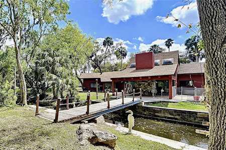 8301 Congress St Port Richey, FL 34668