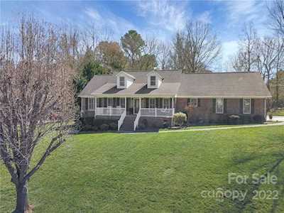 330 Sarah's Ct Rock Hill, SC 29732