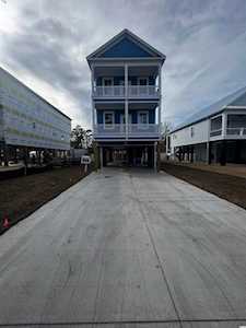 359 Calhoun Dr. Garden City Beach, SC 29576