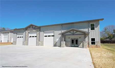 1253 Brawley School Rd Mooresville, NC 28117