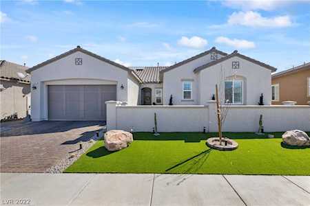 596 Comodo St Henderson, NV 89011