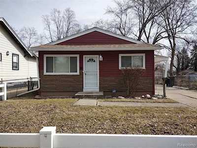 20484 Grandview St Detroit, MI 48219