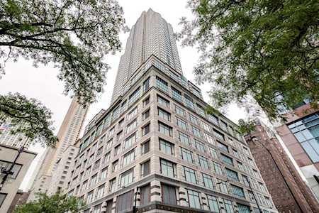 100 E Huron St #3804 Chicago, IL 60611
