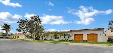 1907 Chubasco Dr Corona Del Mar, CA 92625