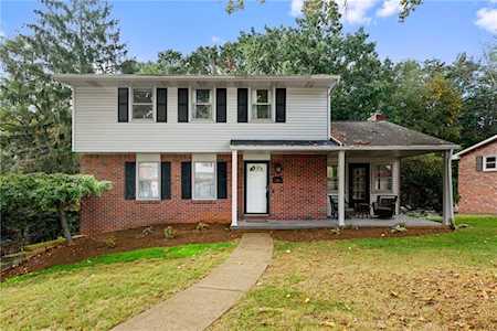 124 N Jamestown Rd Coraopolis, PA 15108