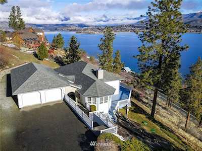 4128 Sunnybank Dr Chelan, WA 98816
