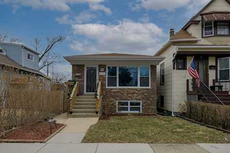 4635 N Keystone Ave Chicago, IL 60630