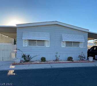 3569 Haleakala Dr Las Vegas, NV 89122
