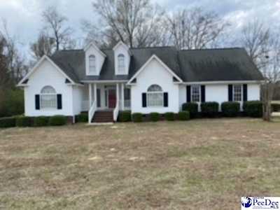 2232 Mclaurin Lake Dr Dillon, SC 29536