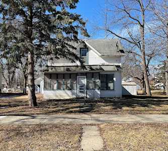 106 SE 2nd Avenue Mapleton, MN 56065