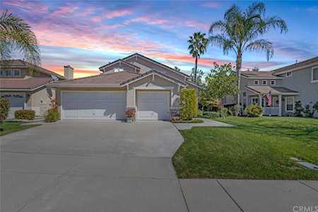 42890 Via Gandia Temecula, CA 92592