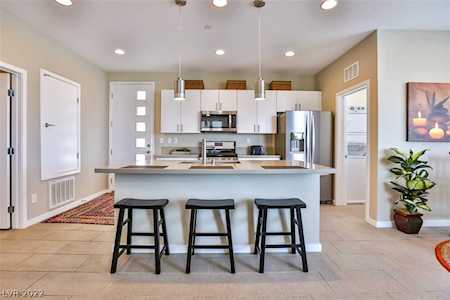 11250 Hidden Peak Ave #305 Las Vegas, NV 89135