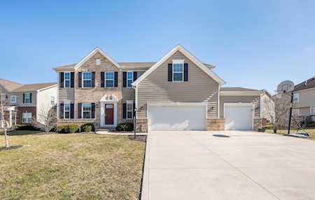 305 Evergreen Circle Pickerington, OH 43147
