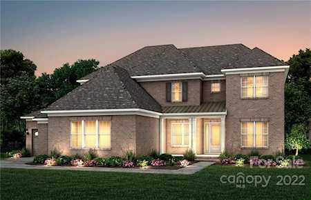 713 Cavesson Way Wesley Chapel, NC 28110