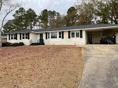 2425 Camelot Dr Augusta, GA 30904