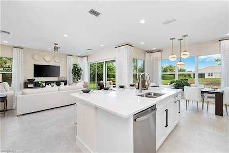 28397 Turin Ct Bonita Springs, FL 34135
