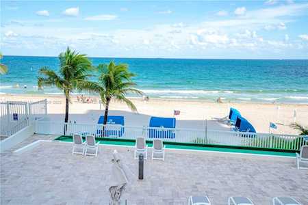 4020 Galt Ocean Dr #107 Fort Lauderdale, FL 33308