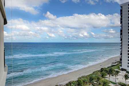 5380 N Ocean Drive #10i Riviera Beach, FL 33404