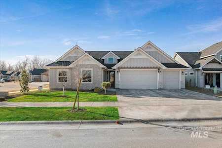 5263 W Polecat Street Eagle, ID 83616