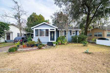 7173 Lucky Dr Jacksonville, FL 32208
