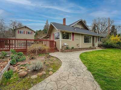 1428 Crown Ave Medford, OR 97504