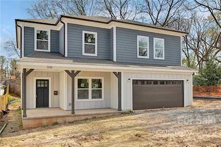 709 Tennyson Dr Charlotte, NC 28208