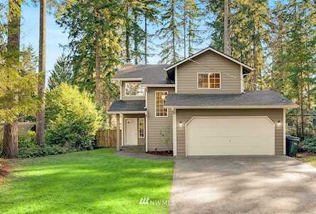 13619 Sandy Point E NW Gig Harbor, WA 98329