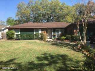 7233 Holiday Hill Ct Jacksonville, FL 32216